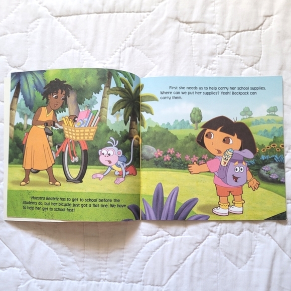 3/$15 🌸 Dora The Explorer: Dora Goes To School - Picture 5 of 7